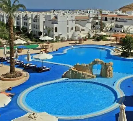 Lovely One Bedroom Apartment Within Cozy Compound Including Swimming Pool, Supermarket. Perfect Location At Neama Bay With Access To Public Transportation